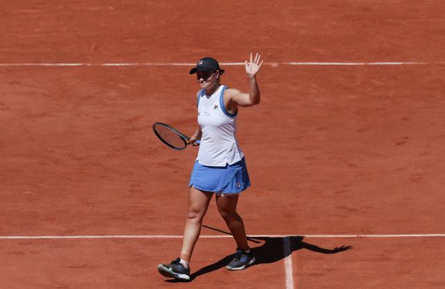 世界杯官方app下载中心-法网第二周不见女单世界前四 斯瓦泰克势不可挡